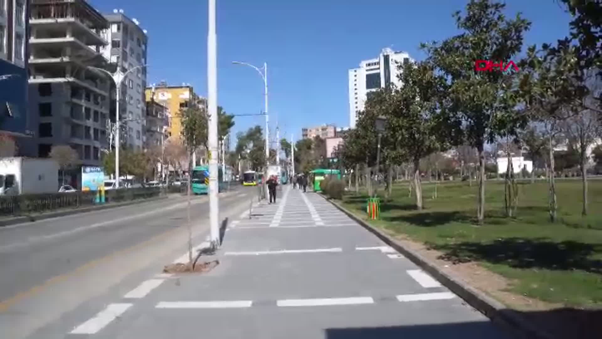 Şanlıurfa’da ‘APP’ Plaka Sahipleri Uzun Kuyruklar Oluşturdu