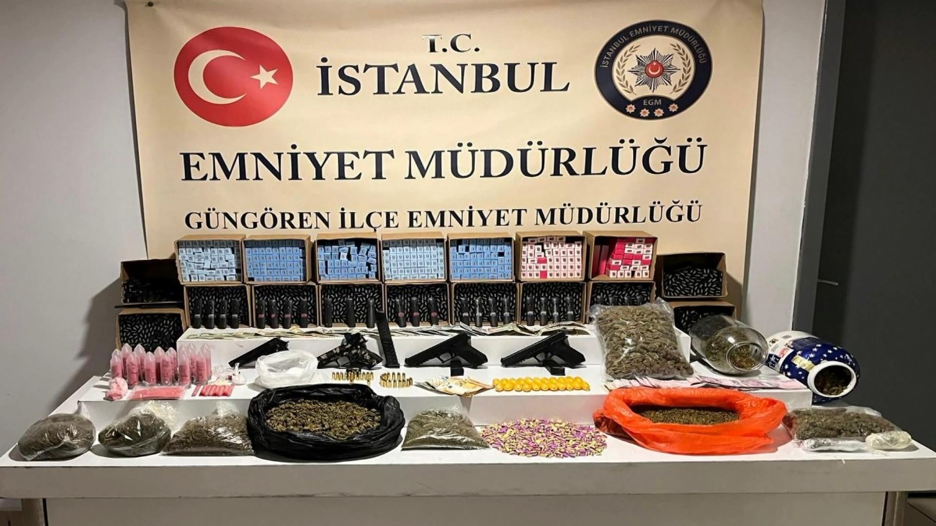 Güngören'de Uyuşturucu Operasyonunda 3 Tutuklama