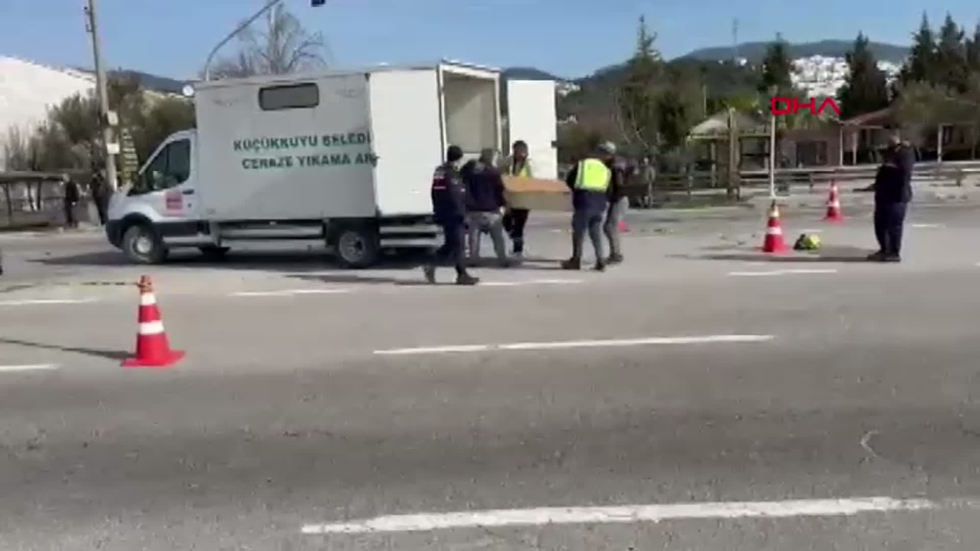 Çanakkale'de Otomobilin Çarptığı Yaya Hayatını Kaybetti