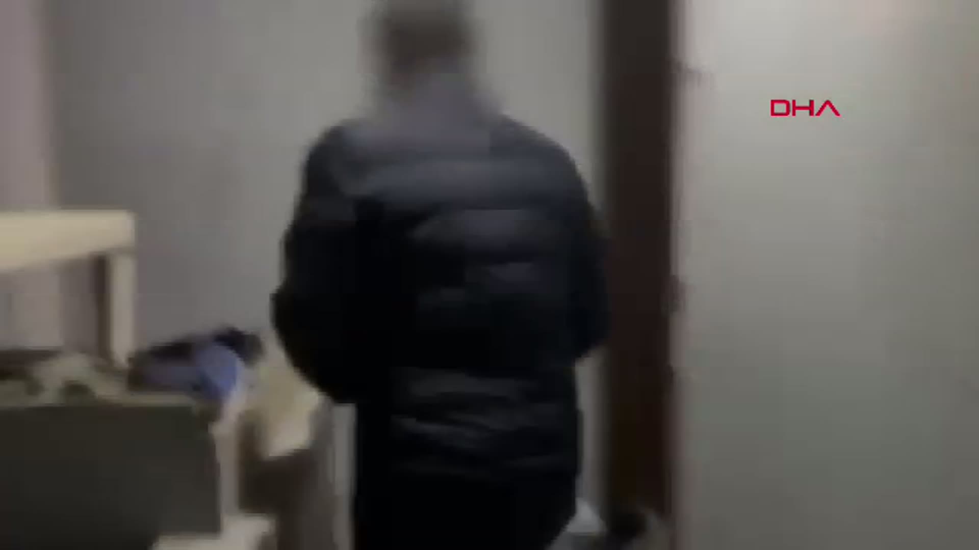 Sakarya'da Uyuşturucu Satışına Suçüstü: İki Şüpheli Tutuklandı