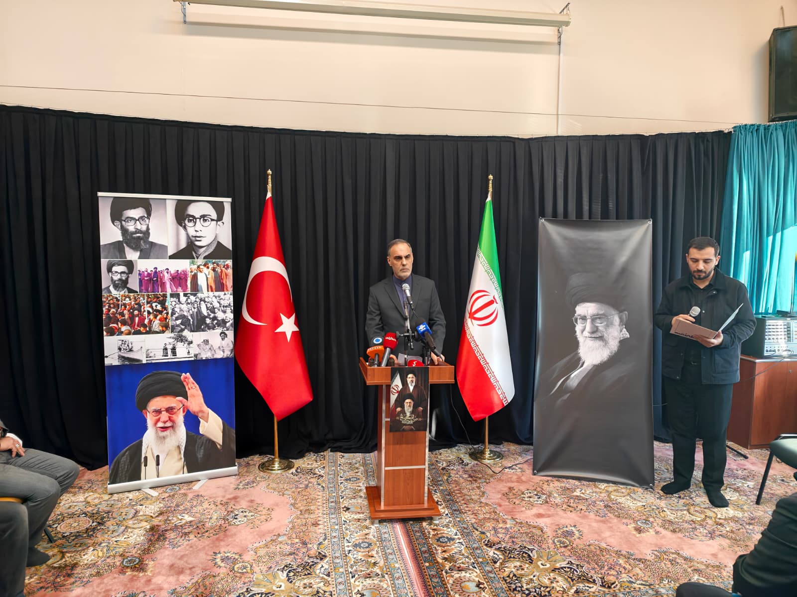 İran Büyükelçiliği'nde Hamaney Anma Töreni Gerçekleştirildi