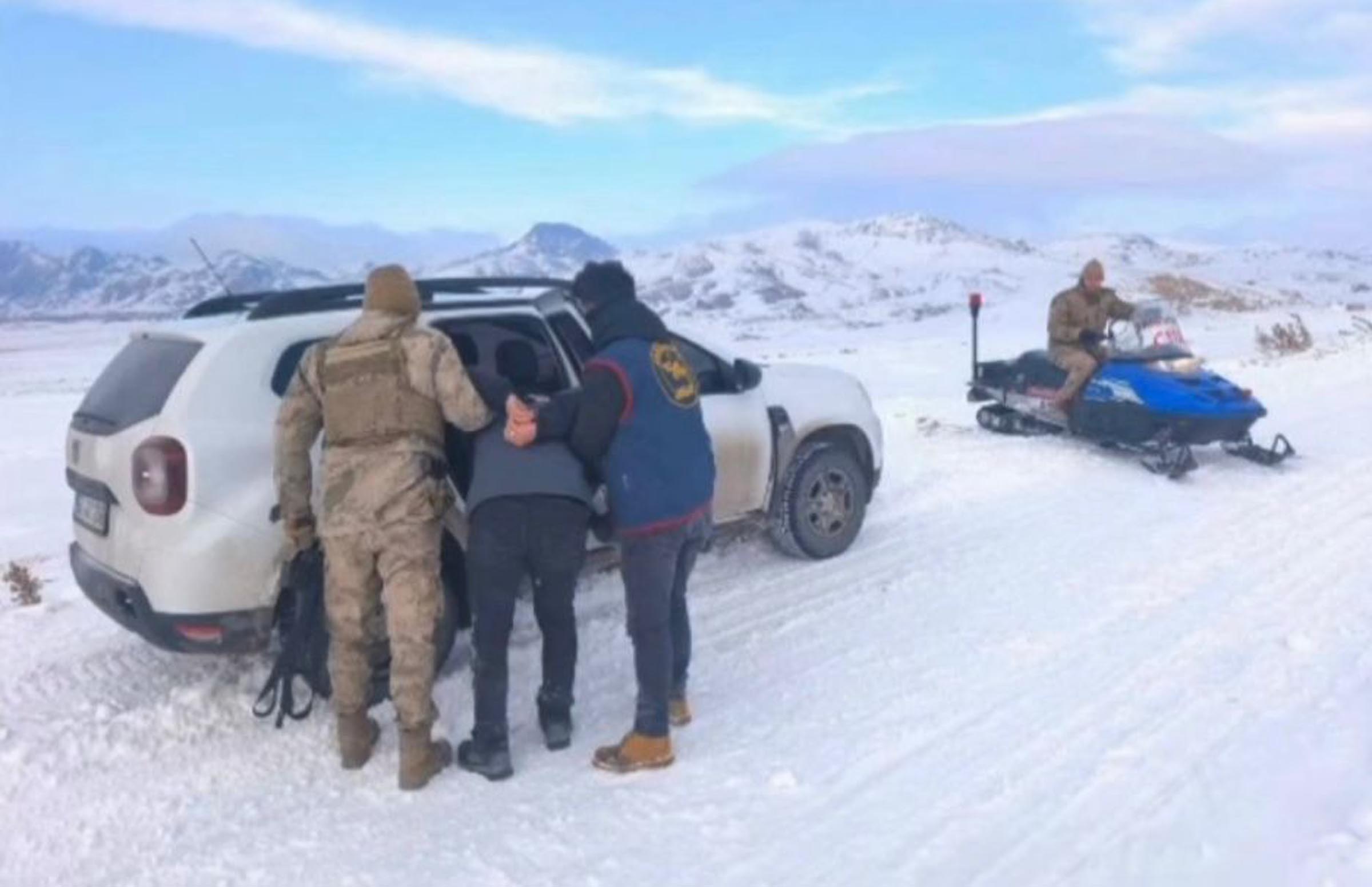 Kar Motoruyla Kaçmaya Çalışan Firari Hükümlü Yakalandı