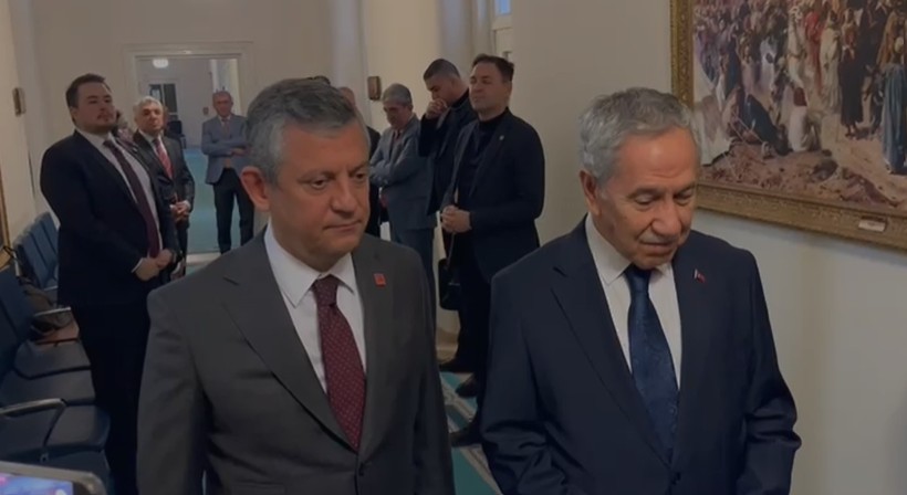 CHP Genel Başkanı Özgür Özel, Bülent Arınç'ı Ziyaret Etti