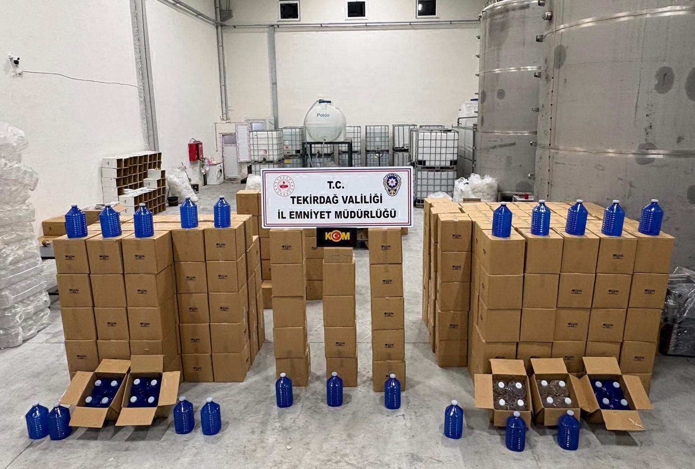 Tekirdağ'da Dev Etil Alkol Operasyonu: 17.815 Litre Ele geçirildi