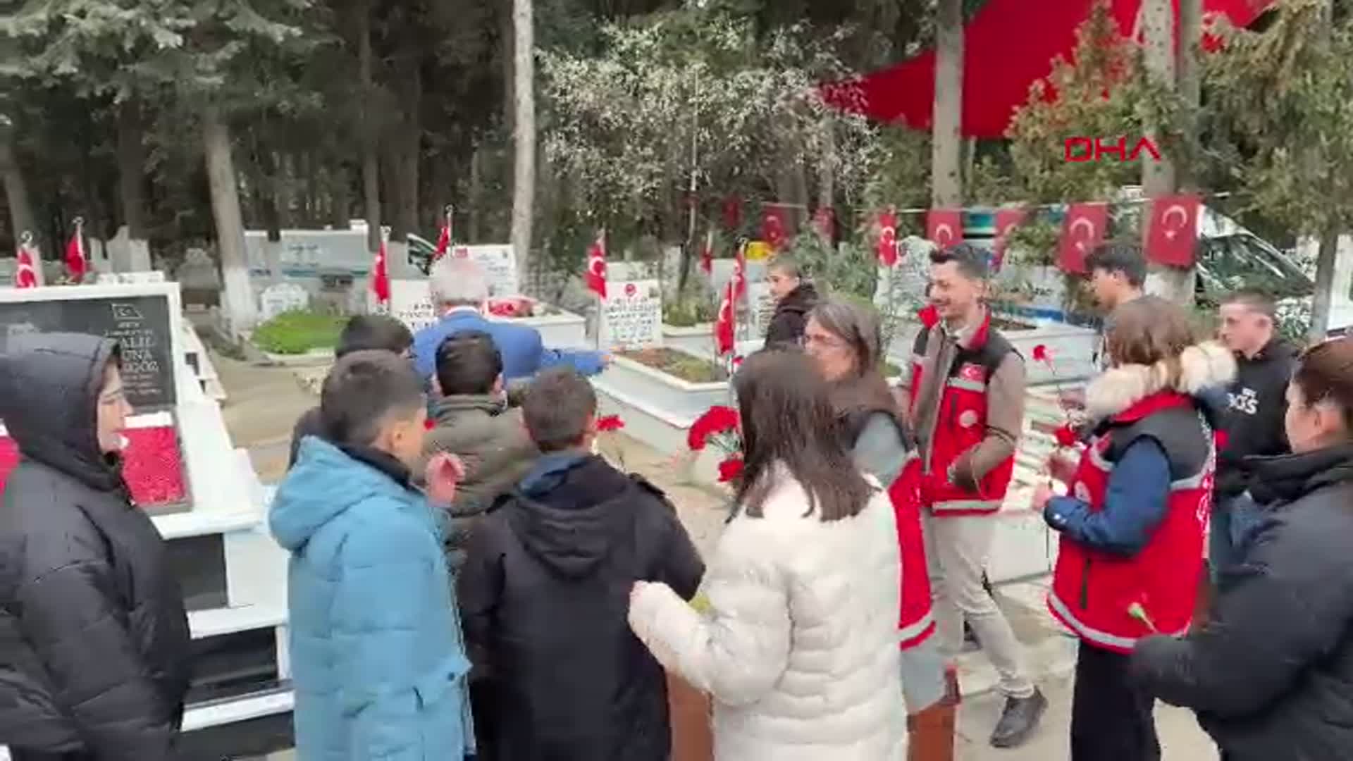 Sevgi Evlerinden Şehitlik Ziyareti: Tekirdağ'da Anma Etkinliği