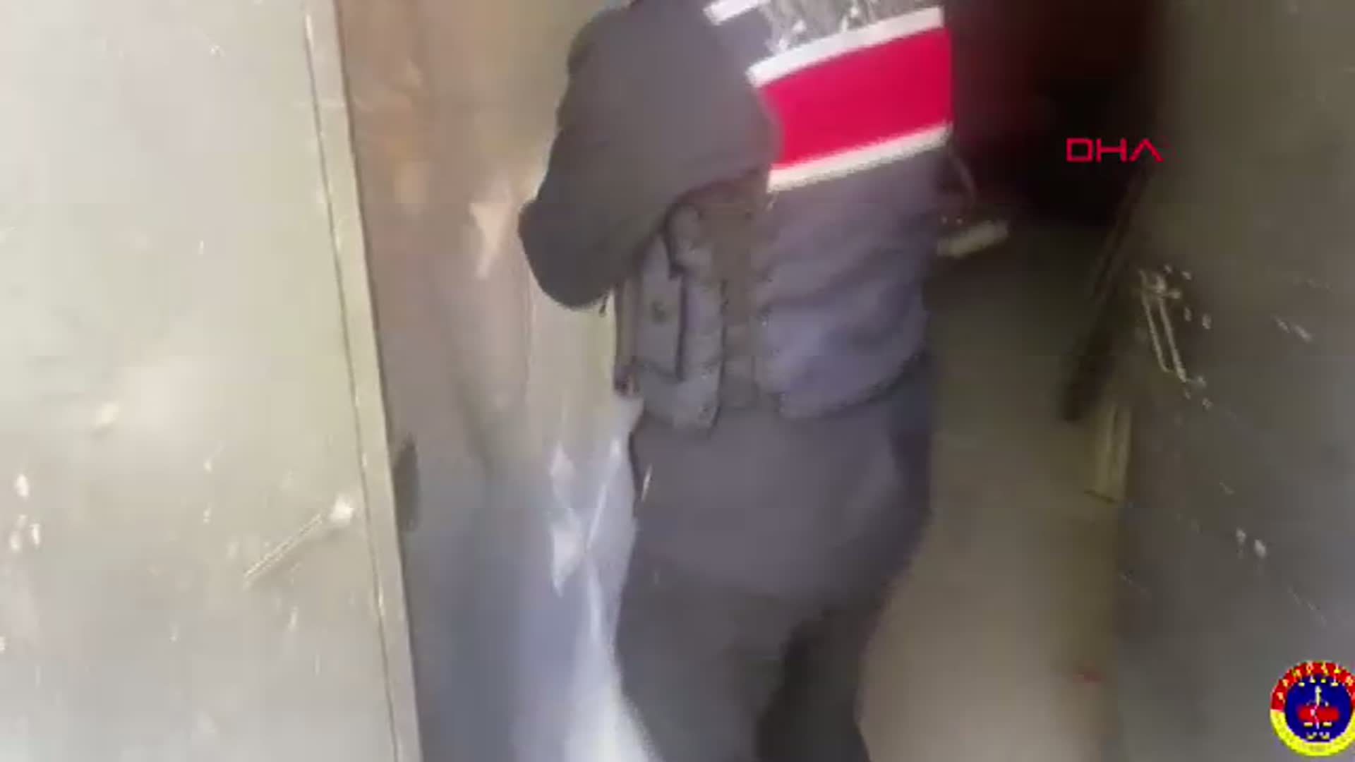 Ankara'da 900 Sahte Plaka Ele Geçirildi