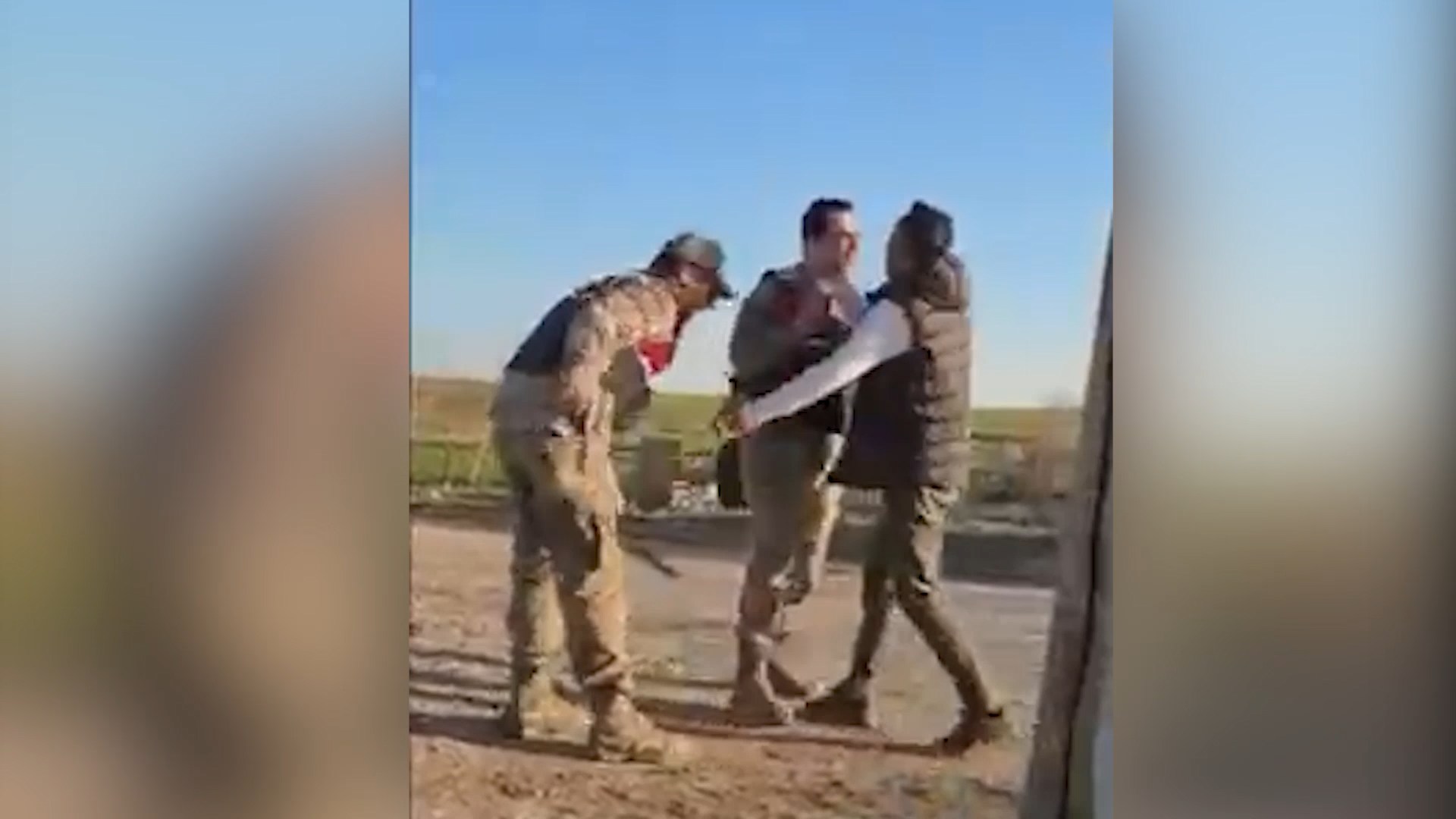 Şanlıurfa'da Aileler Arasında Kavga; Jandarma Müdahale Etti, 2 Yaralı