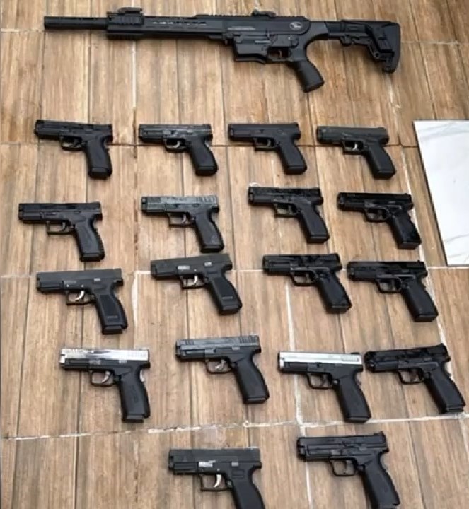 İstanbul'da Silah Ticareti Operasyonu: 4 Gözaltı