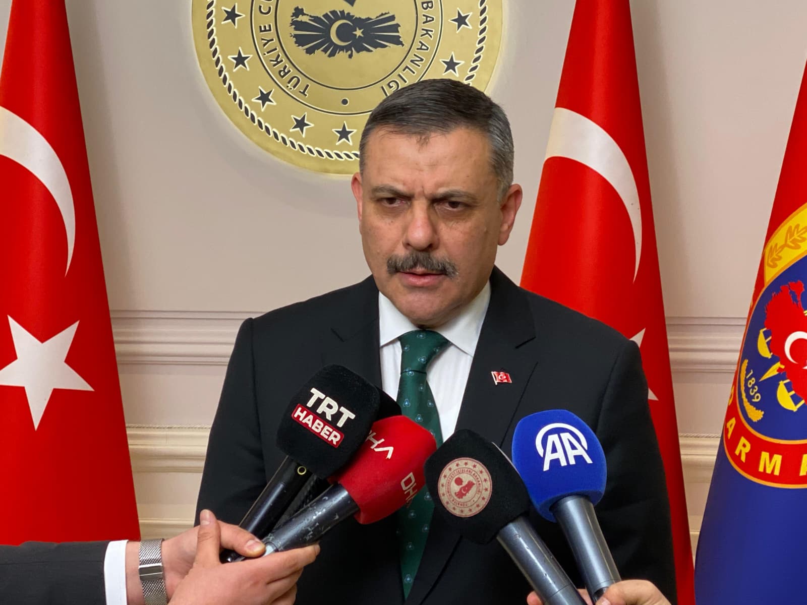 Bakan Çiftçi'den Araçlardaki Ses ve Görüntü Sistemleri Hakkında Önemli Açıklama