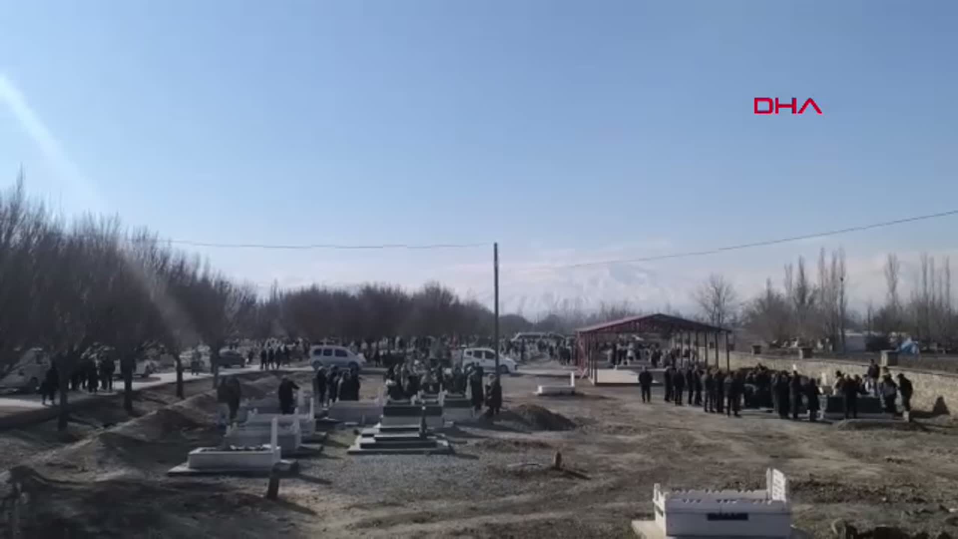 Iğdır'da Geleneksel 'Ölüler Bayramı' Coşkuyla Kutlanıyor