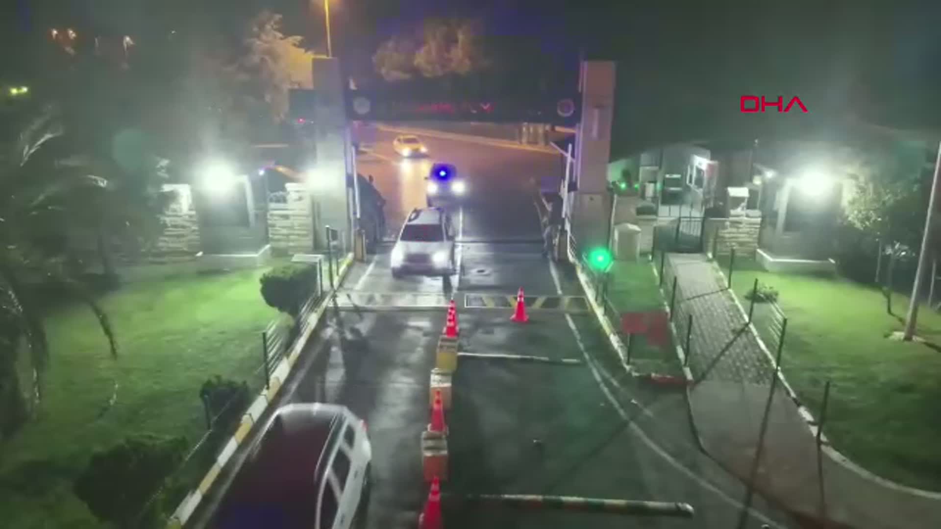 İstanbul'da Büyük Uyuşturucu Operasyonu: 1.4 Milyon Hap Ele Geçirildi