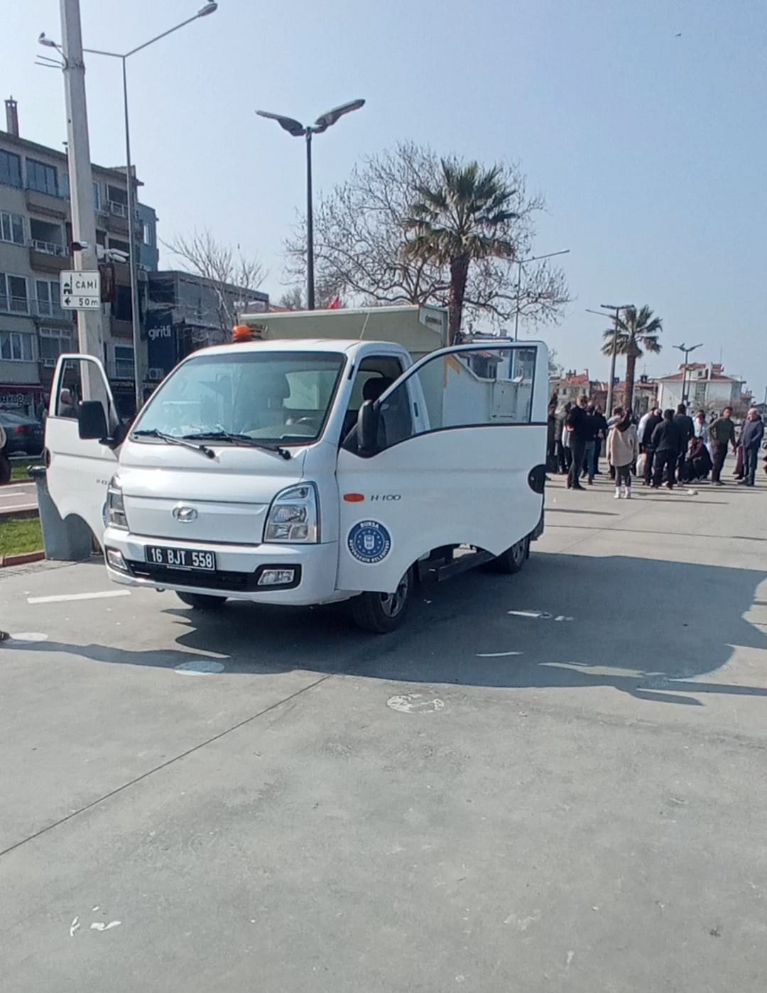 Mudanya'da Çöp Kamyonu Kazası: 5 Yaşındaki Çocuk Hayatını Kaybetti