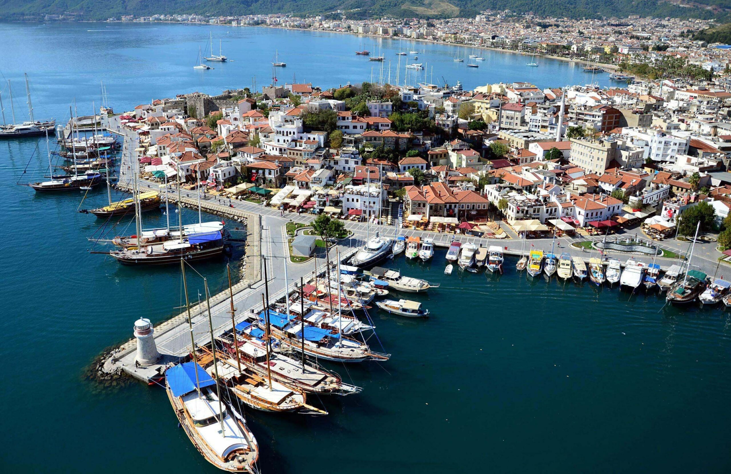 Bodrum'da Bayram Hazırlıkları Tüm Hızıyla Devam Ediyor