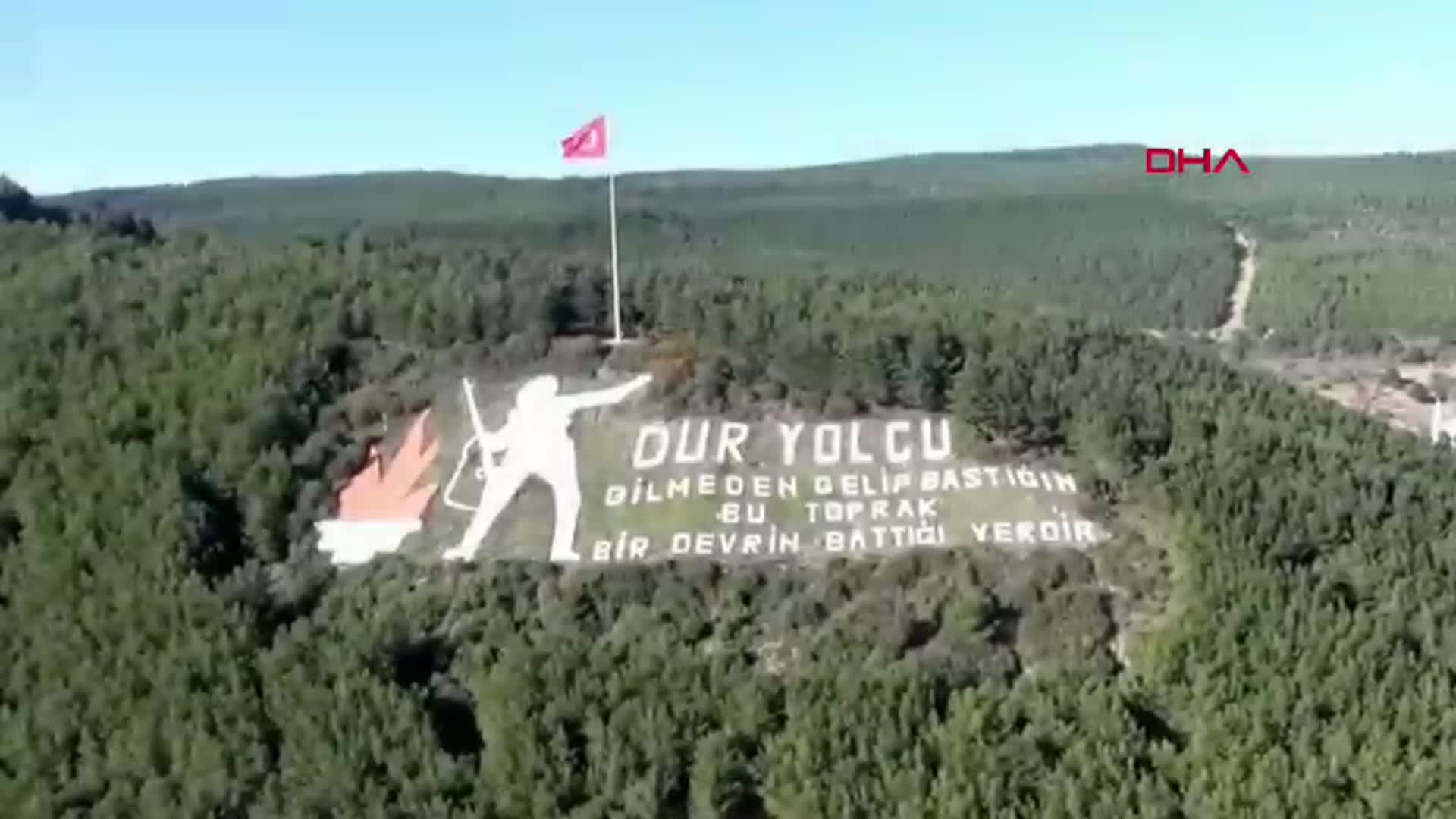 Öğrenciler Seyit Onbaşı Tiyatrosuyla Çanakkale Ruhunu Yeniden Canlandırdı