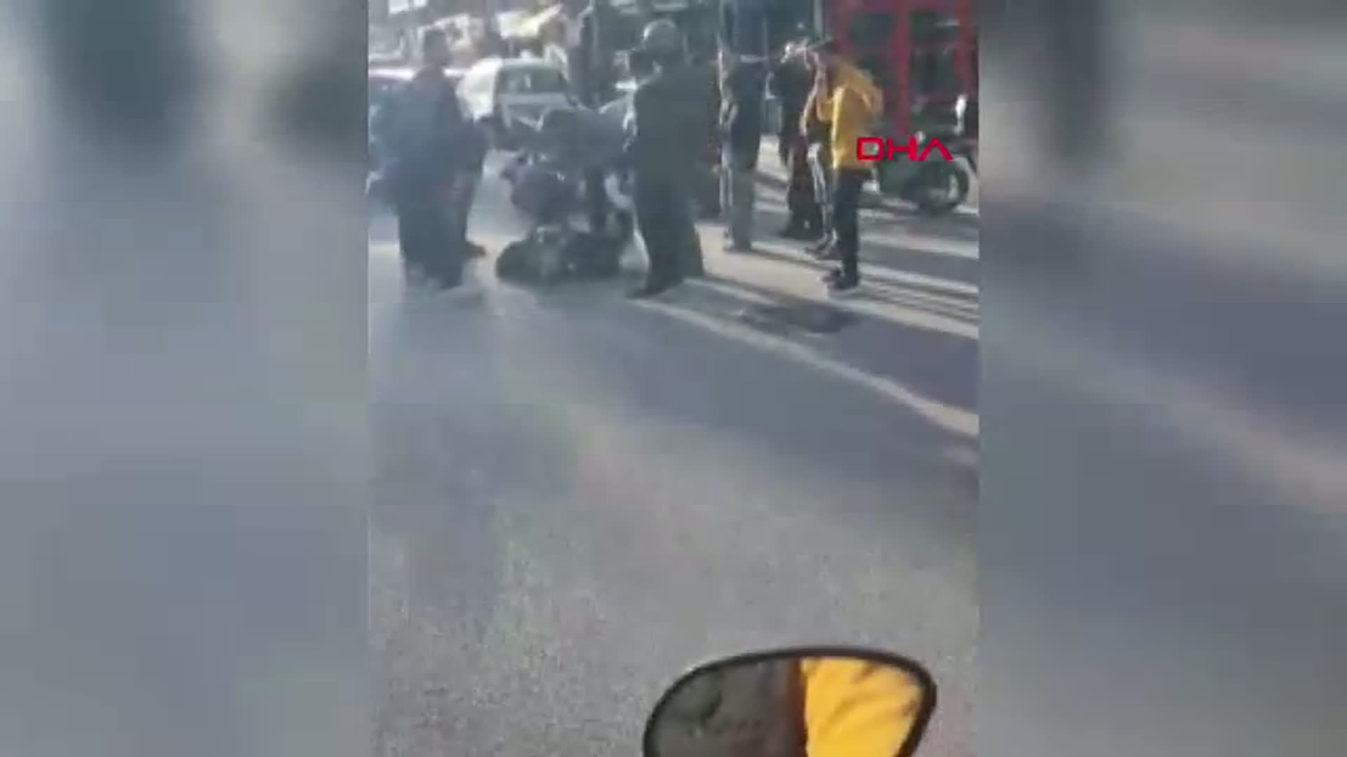 Burdur'da Motosiklet ile Cip Çarpıştı: 1 Yaralı