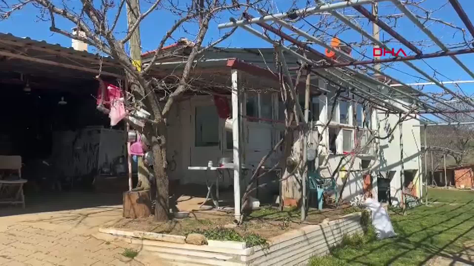 52 Yıldır Engelli Çocuklarına Bakan Dural Çifti