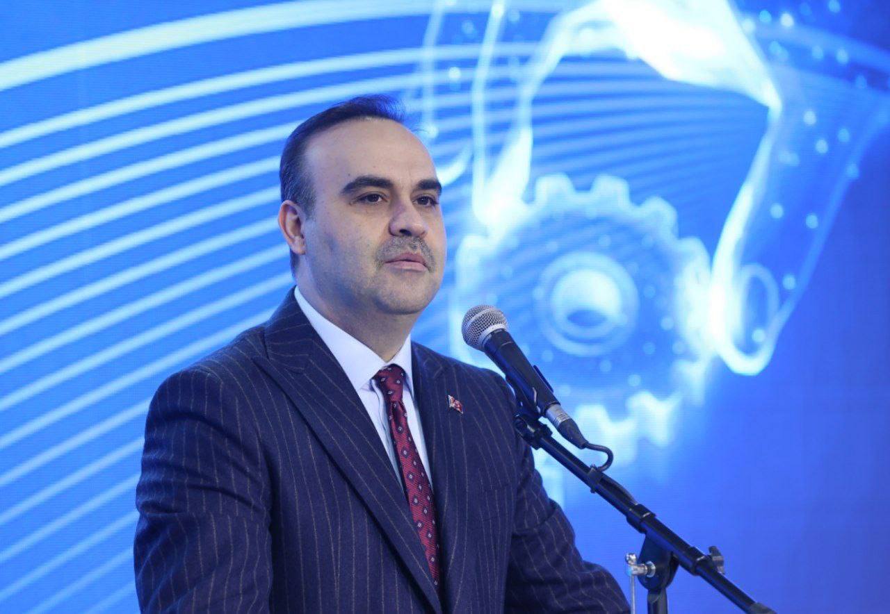 Bayraktar K2 Kamikaze İHA, Çoklu Formasyon Uçuşlarını Başarıyla Gerçekleştirdi