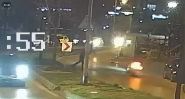 Kartal'da Motosiklet Sürücüsü 'Dur' İhtarına Uymayınca Kaza Yaptı