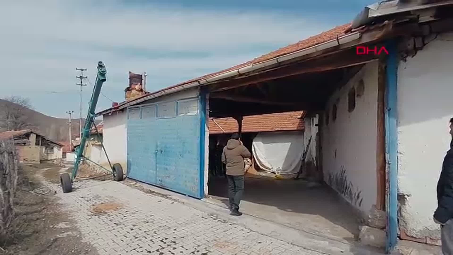 Çorum'da Depo Faciası: Küçük Metehan'ın Elini Kaptırdığı Makine Çocuk Yaşta Hayatını Değiştirdi