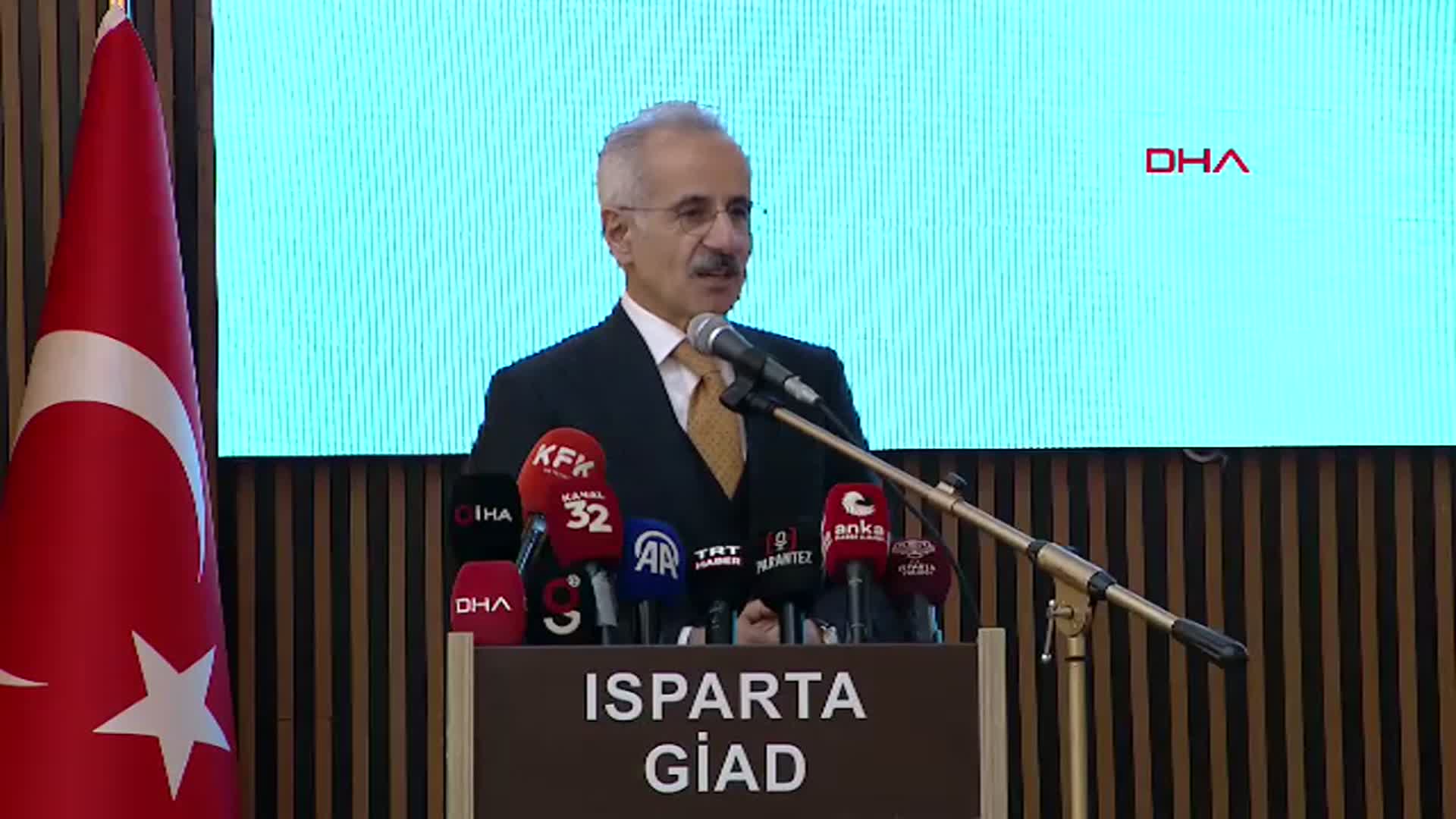 Bakan Uraloğlu: Projelerimizle Ekonomik Tasarruf Sağlıyoruz