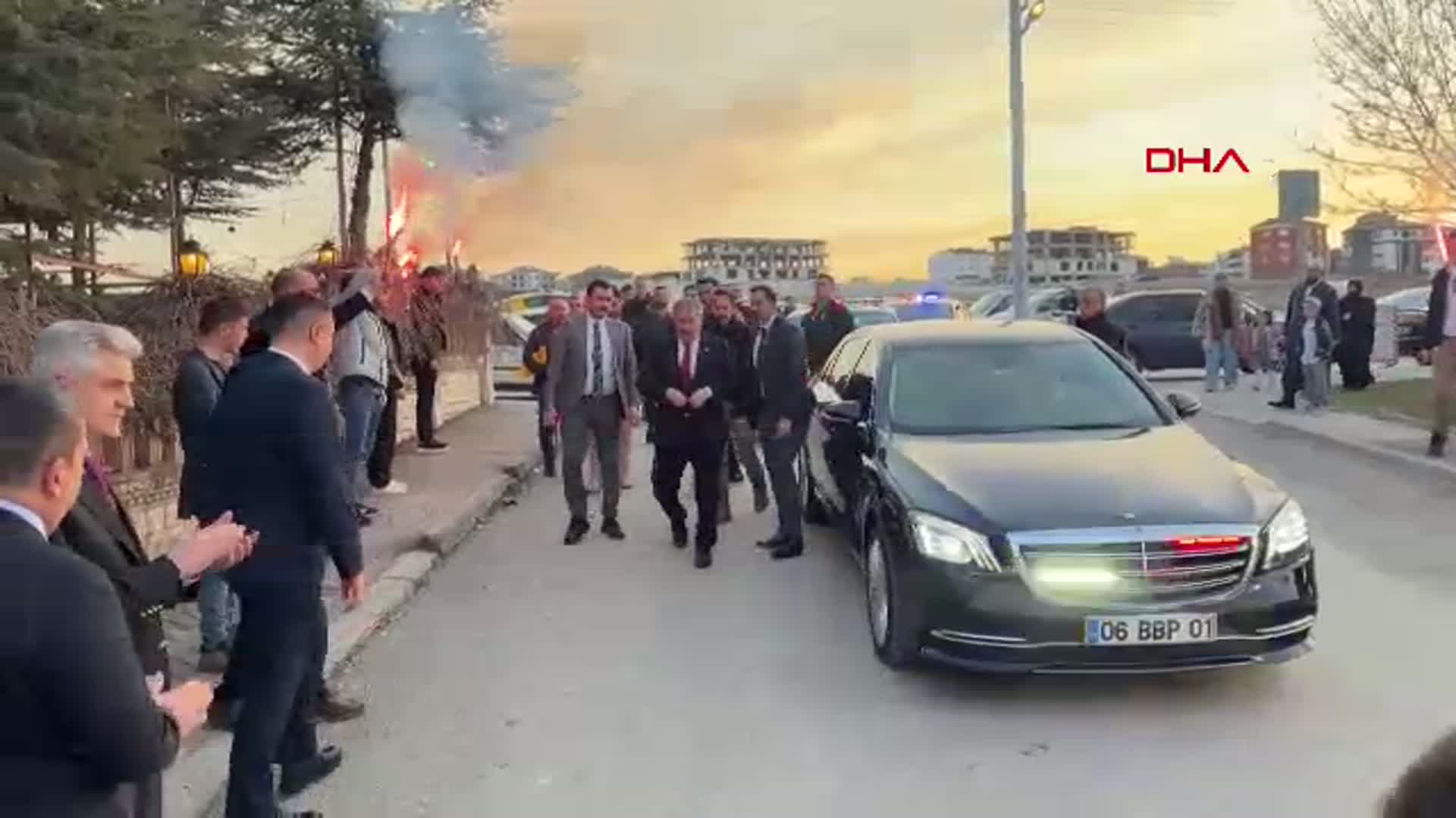 Mustafa Destici: İran'dan Gelen Füzelerin Hesabı Sorulmalı