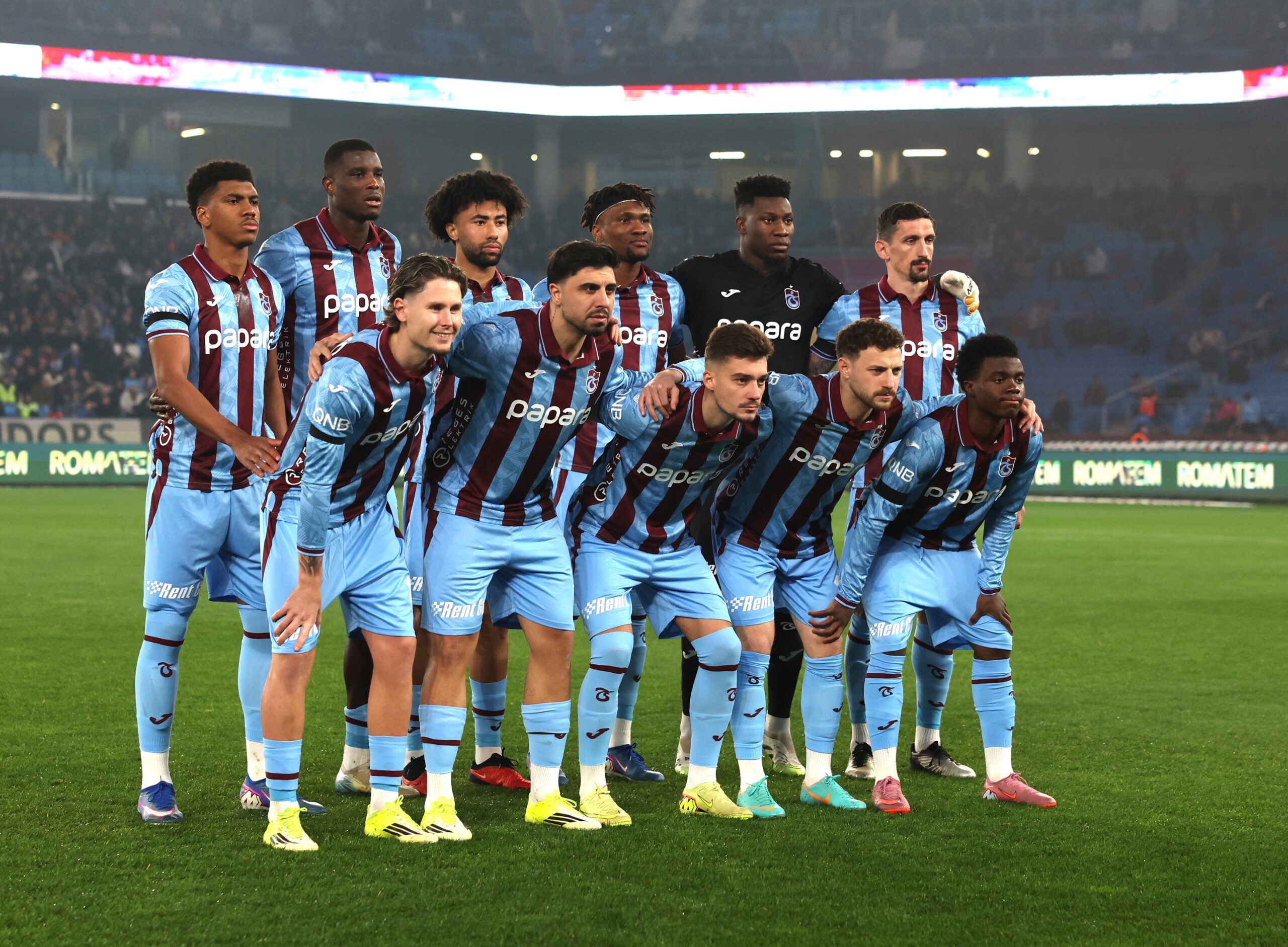 Trabzonspor Zirve Takibini Sürdürdü: Çaykur Rizespor'u 1-0 Geçti