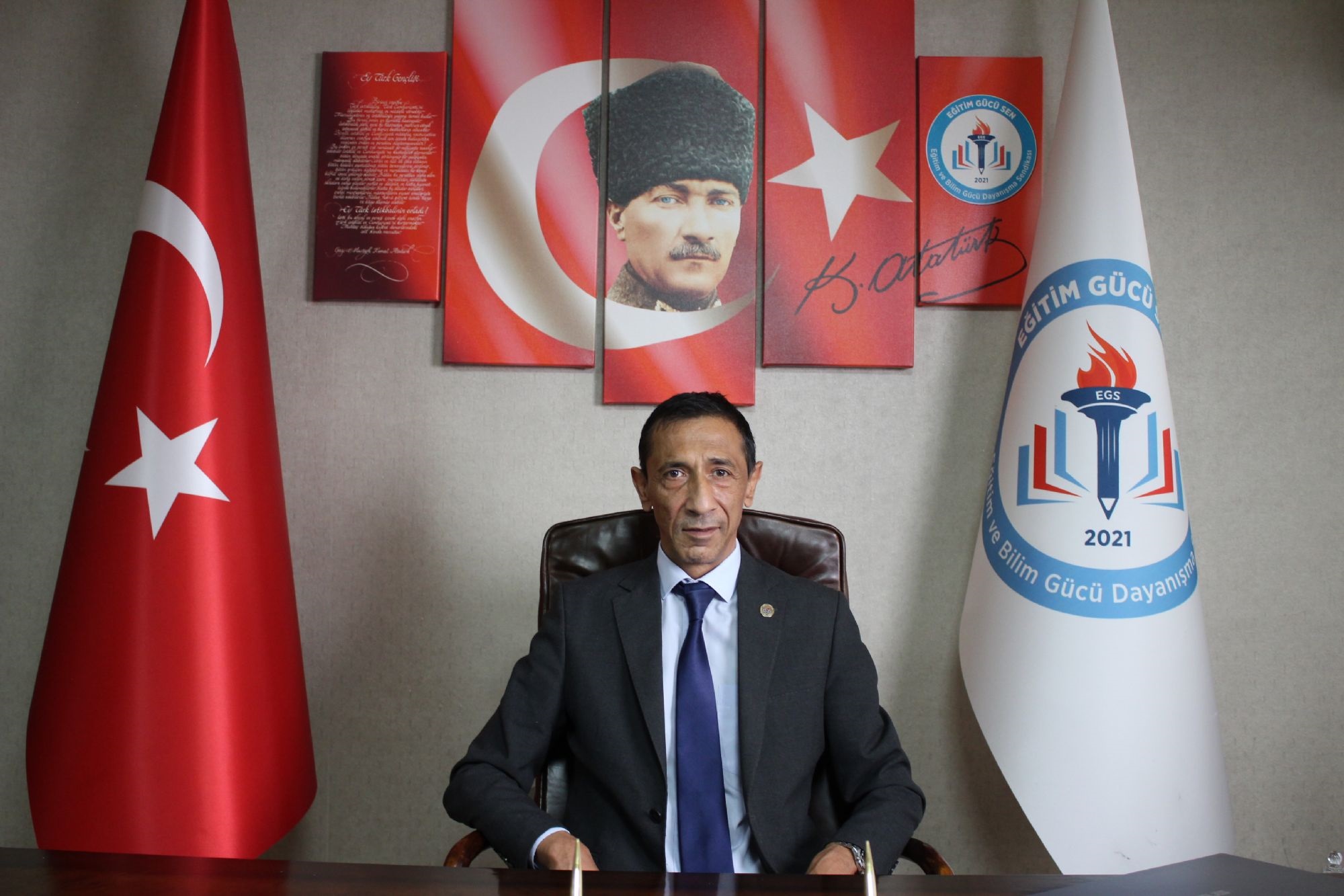 Eğitim Gücü Sen Başkanı Özat'tan Servis Şoförüne Şiddet Tepkisi