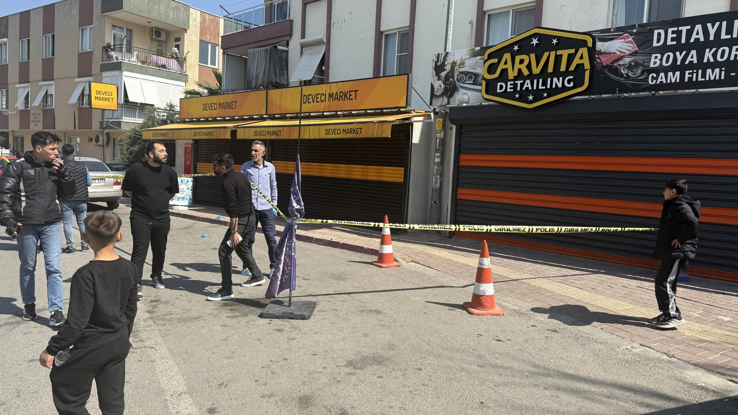 Antalya'da Park Yeri Anlaşmazlığı Faciası: 1 Ölü, 2 Yaralı