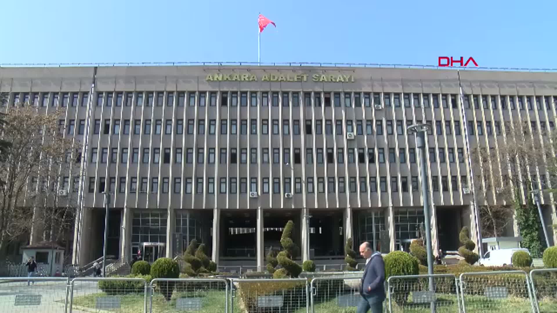 Ankara'da Kısa Boylu Polis Adayının Elenme Kararı Mahkeme Tarafından İptal Edildi