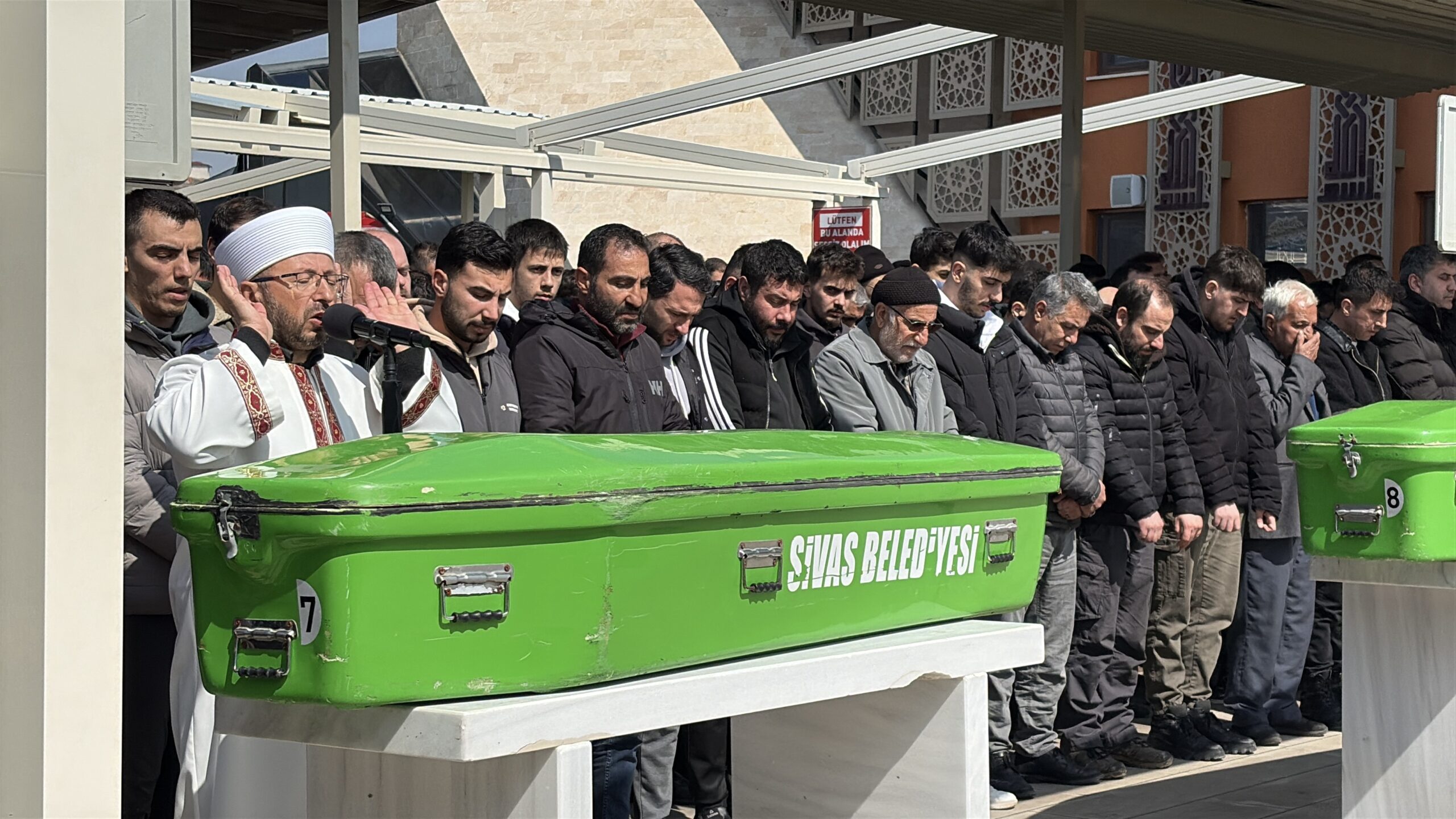 Sivas'ta Aile İçi Tartışmada Baba ve Oğul Hayatını Kaybetti