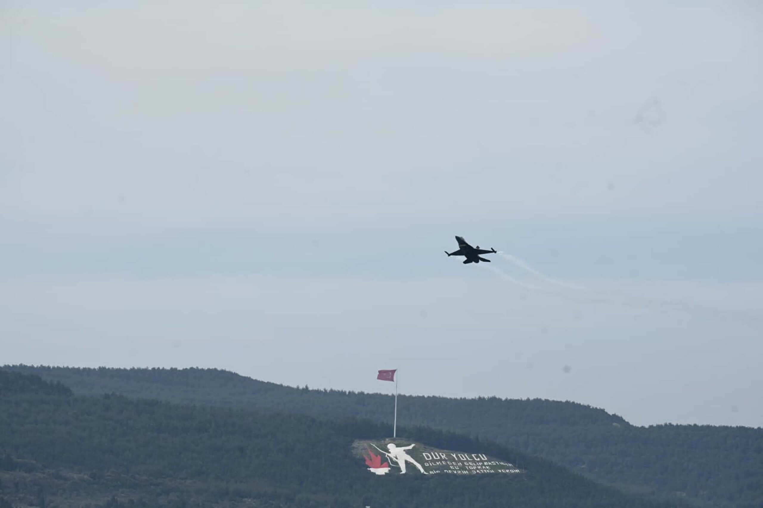 SOLOTÜRK, Çanakkale'de Zaferi Kutladı