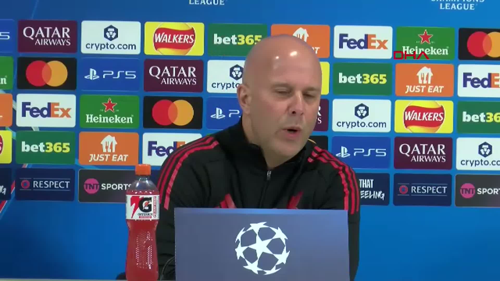 Arne Slot, Galatasaray İle Maç İçin Heyecanlı Bekleyişte