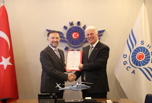 Türkiye'nin İlk Yerli Helikopteri GÖKBEY Uçuş Sertifikasını Aldı