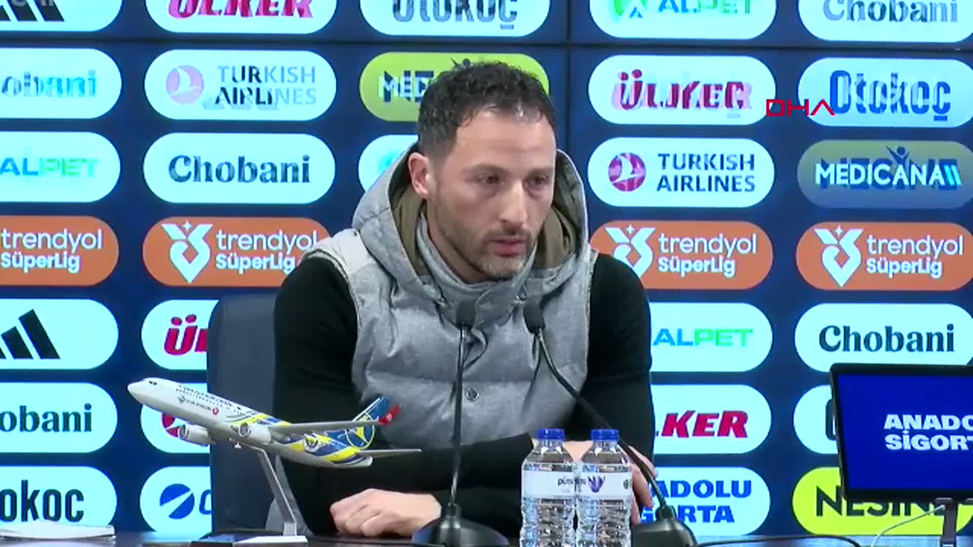 Domenico Tedesco: Takımımın Reaksiyon Göstereceğinden Hiç Şüphem Yoktu