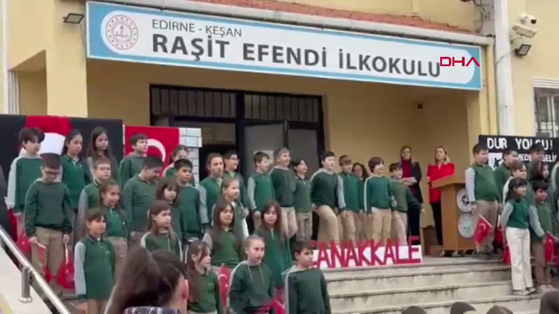 Keşan'da Öğrencilerden Çanakkale Zaferi'ne Özel Anma Gösterisi