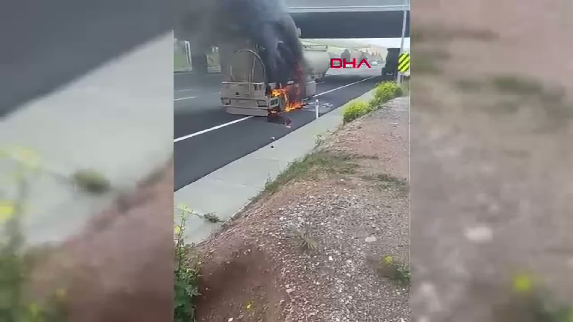 Osmaniye'de Mazot Yüklü Tankerde Yangın Paniği