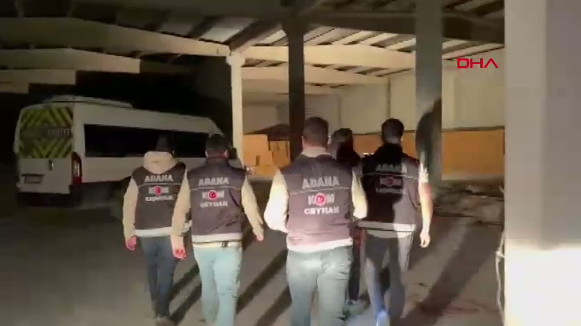 Adana'da Depoda 144 Milyon Kaçak Makaron Yakalandı