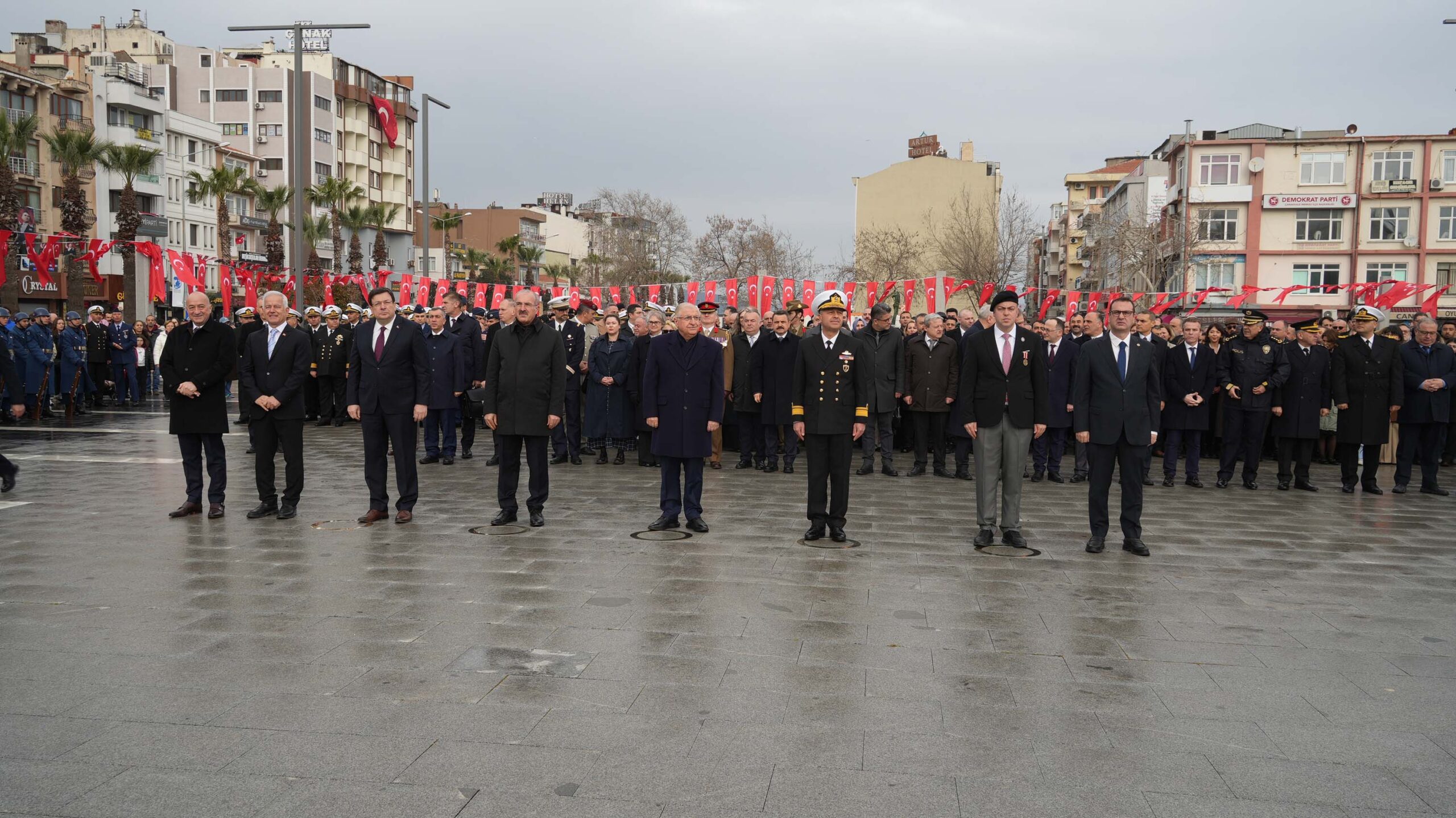 Çanakkale Deniz Zaferi'nin 111. Yıl Dönümü Törenleri Başladı