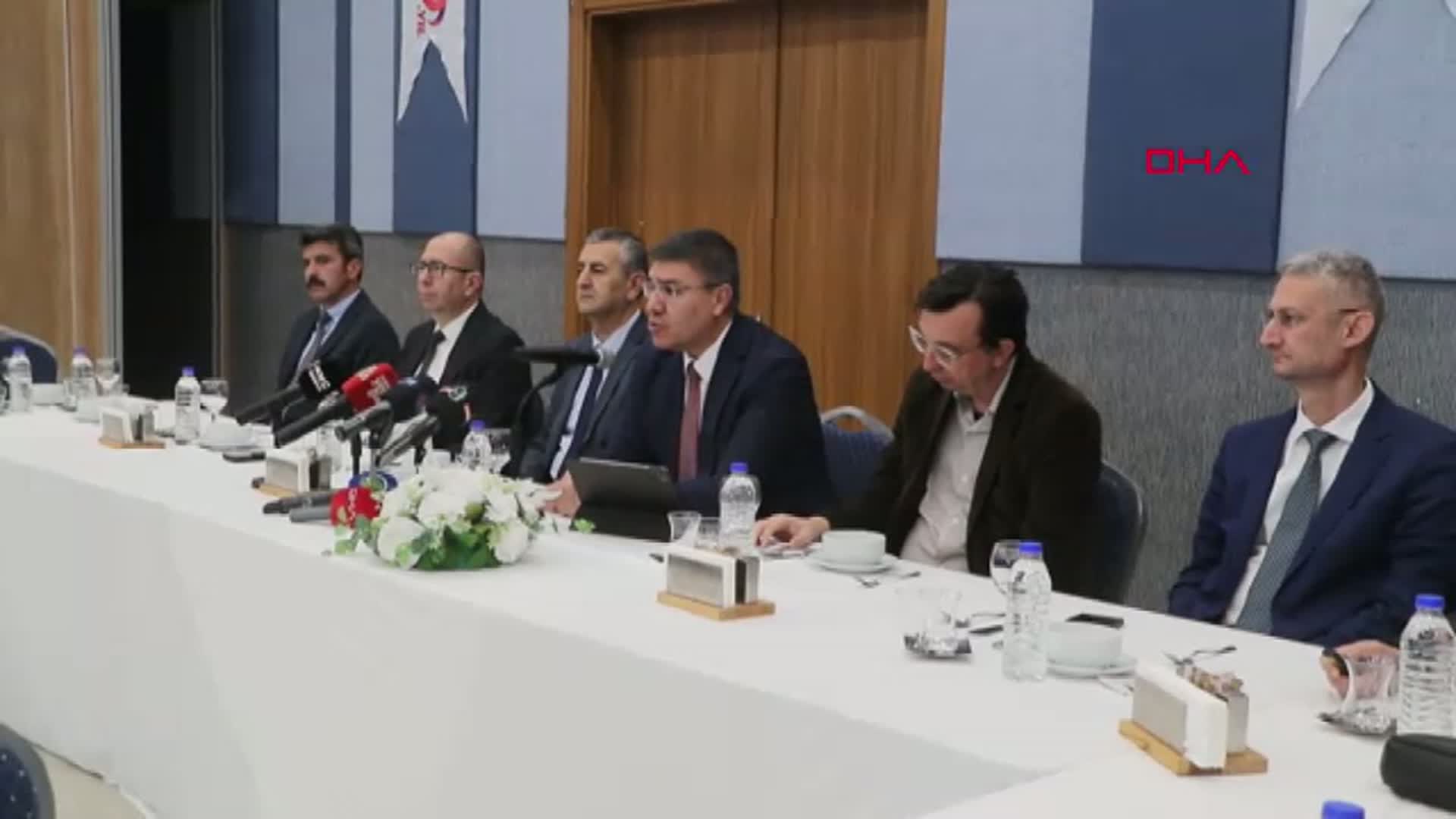Burdur'da MAKÜ 20. Yılını Kutluyor