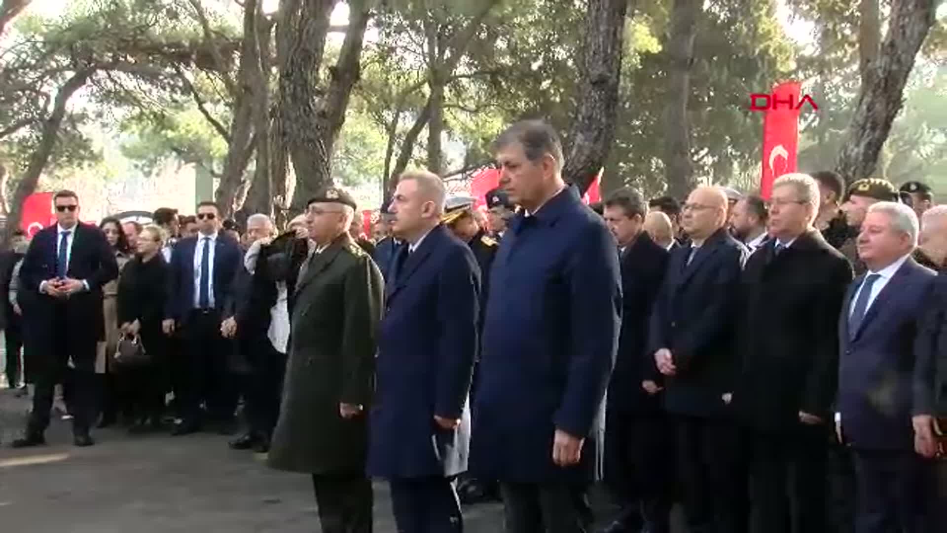 İzmir'de Çanakkale Şehitleri Anma Töreni Gerçekleştirildi