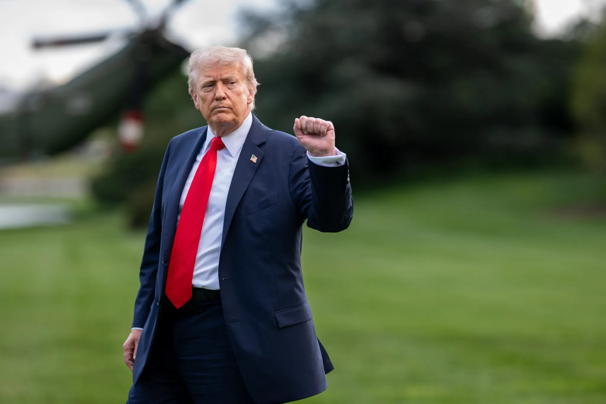 Trump'tan Hürmüz Boğazı'na ilişkin çarpıcı açıklamalar