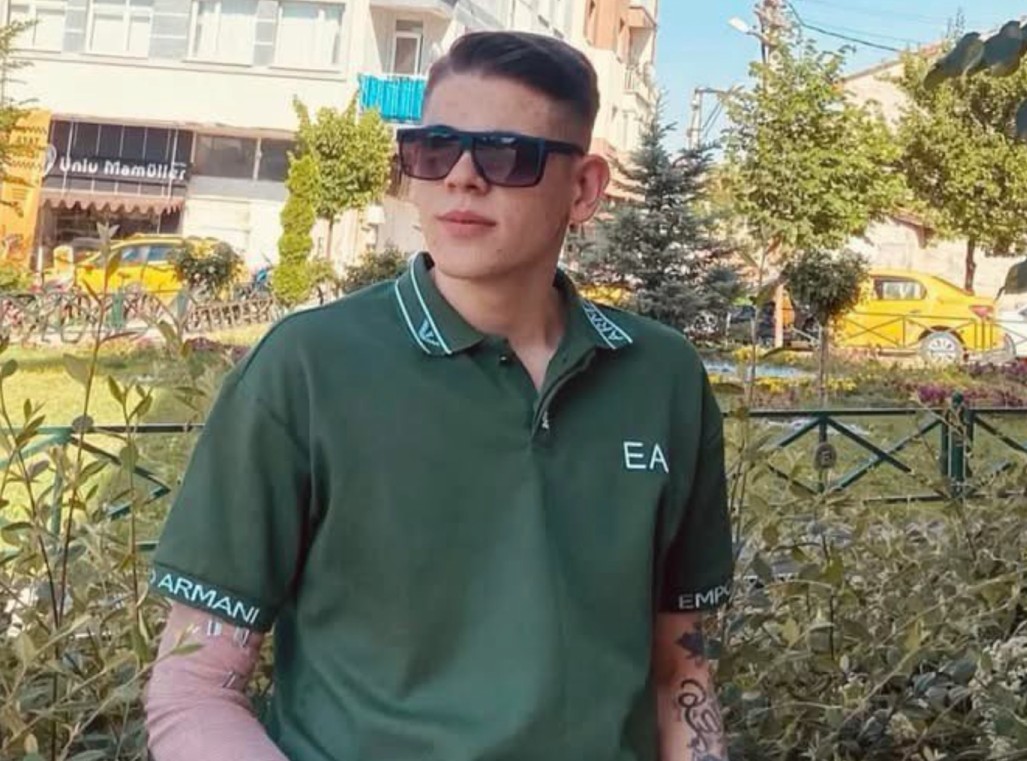 Motosiklet Kazasında Hayatını Kaybeden 20 Yaşındaki Emirhan Kızıltaş Toprağa Verildi