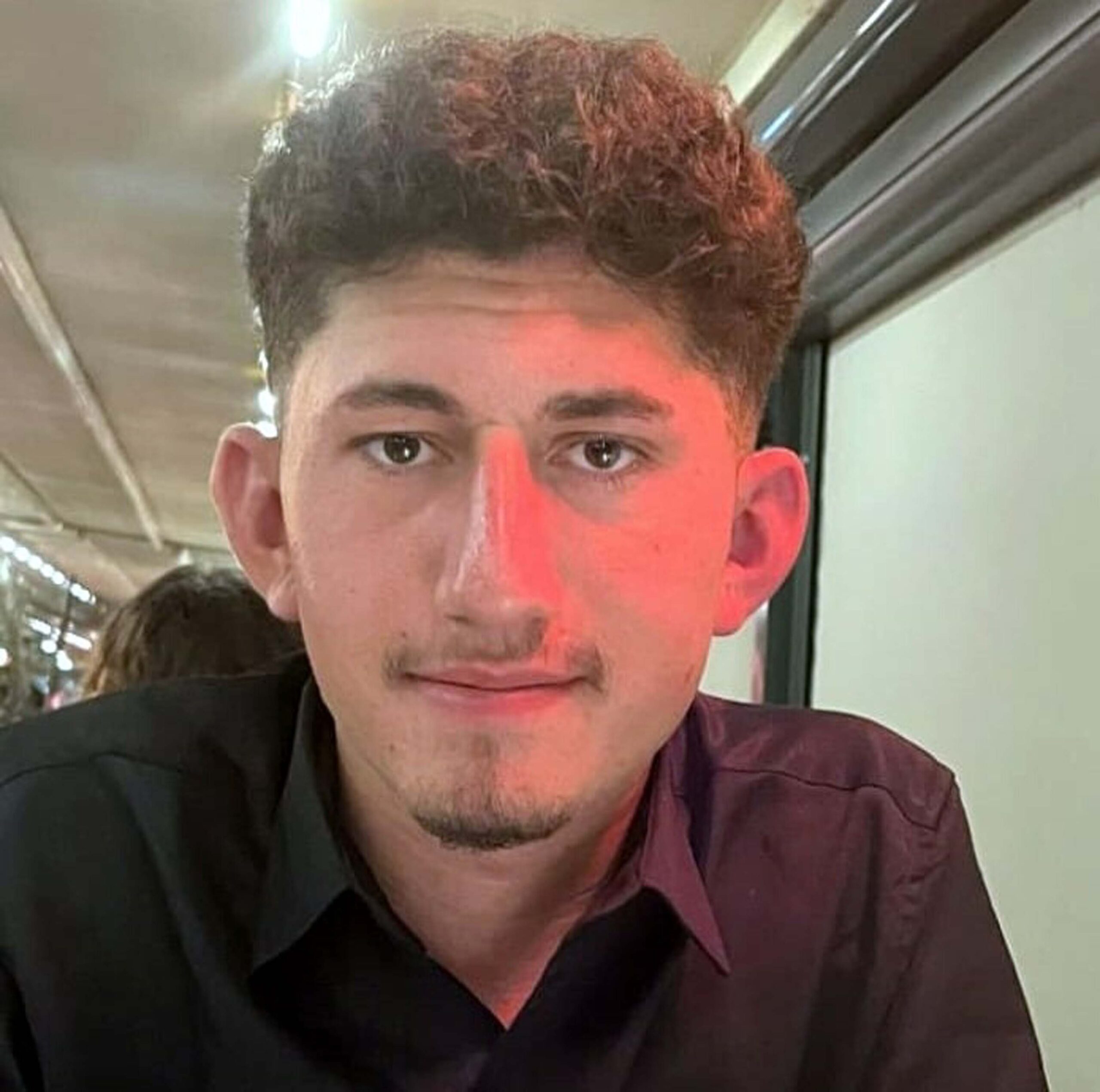 Ramazan Topuna Yaklaşan Genç Ağır Yaralandı; İki Kişi Gözaltında
