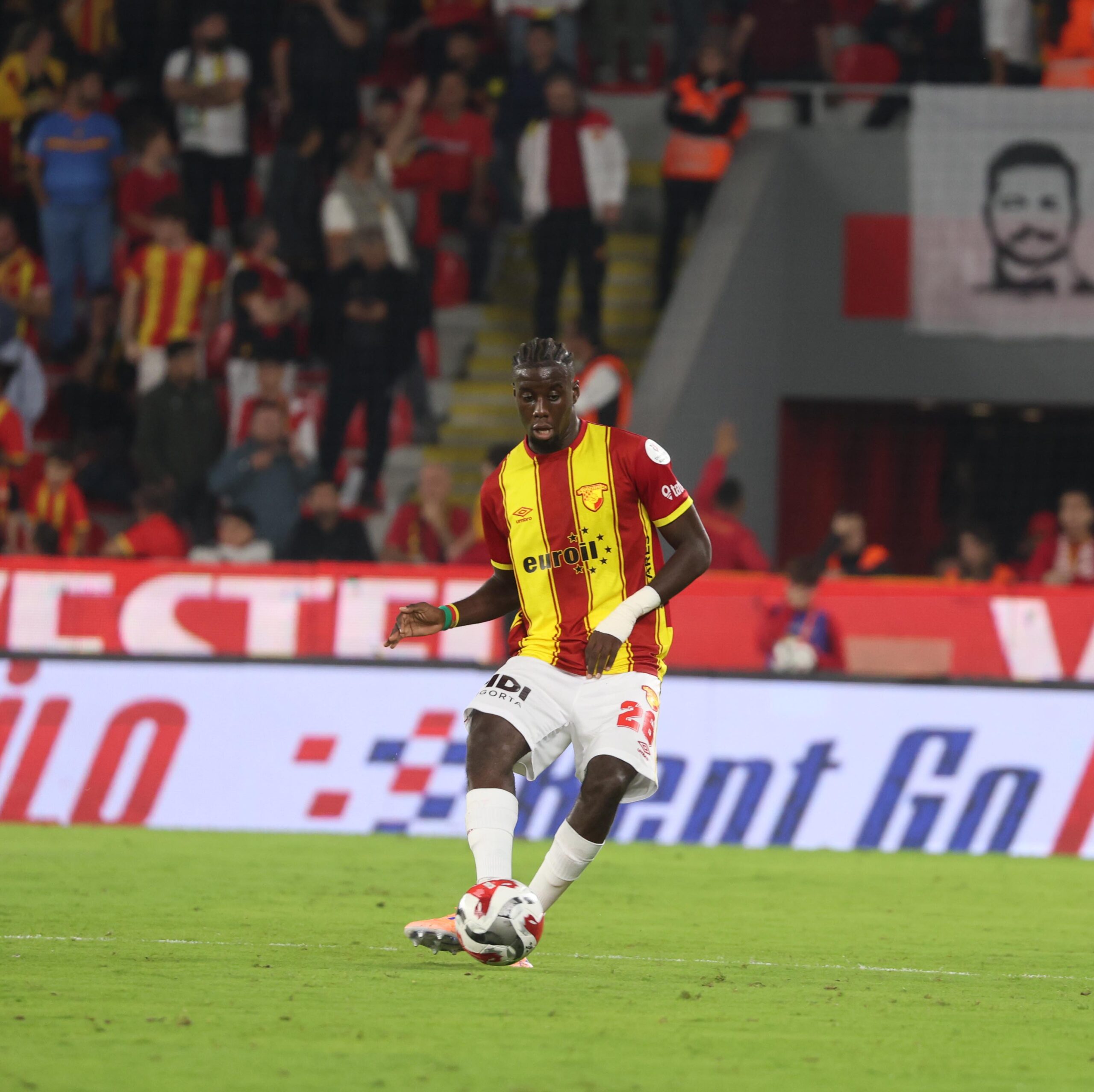 Göztepe'de Bokele, Kendini Tekrar Kanıtladı