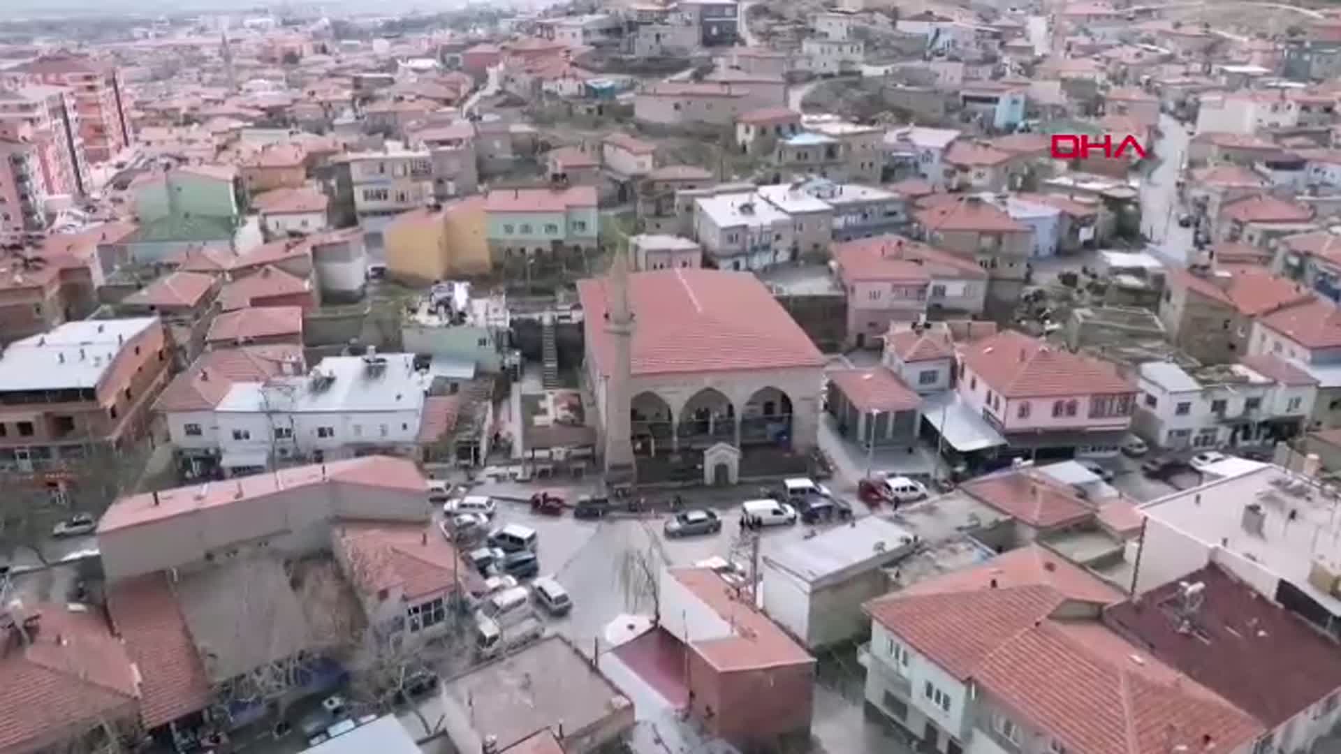 678 Yıllık Tarihi Ulu Cami'nin 18 Yıllık Gönüllü Bekçisi: İbrahim Çayabatmaz