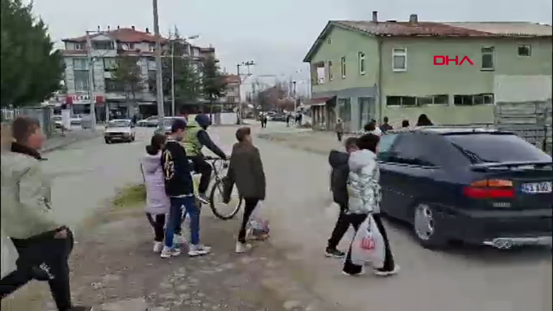 Kütahya'nın Hisarcık ilçesinde Geleneksel 'Holo' Etkinliği Düzenlendi
