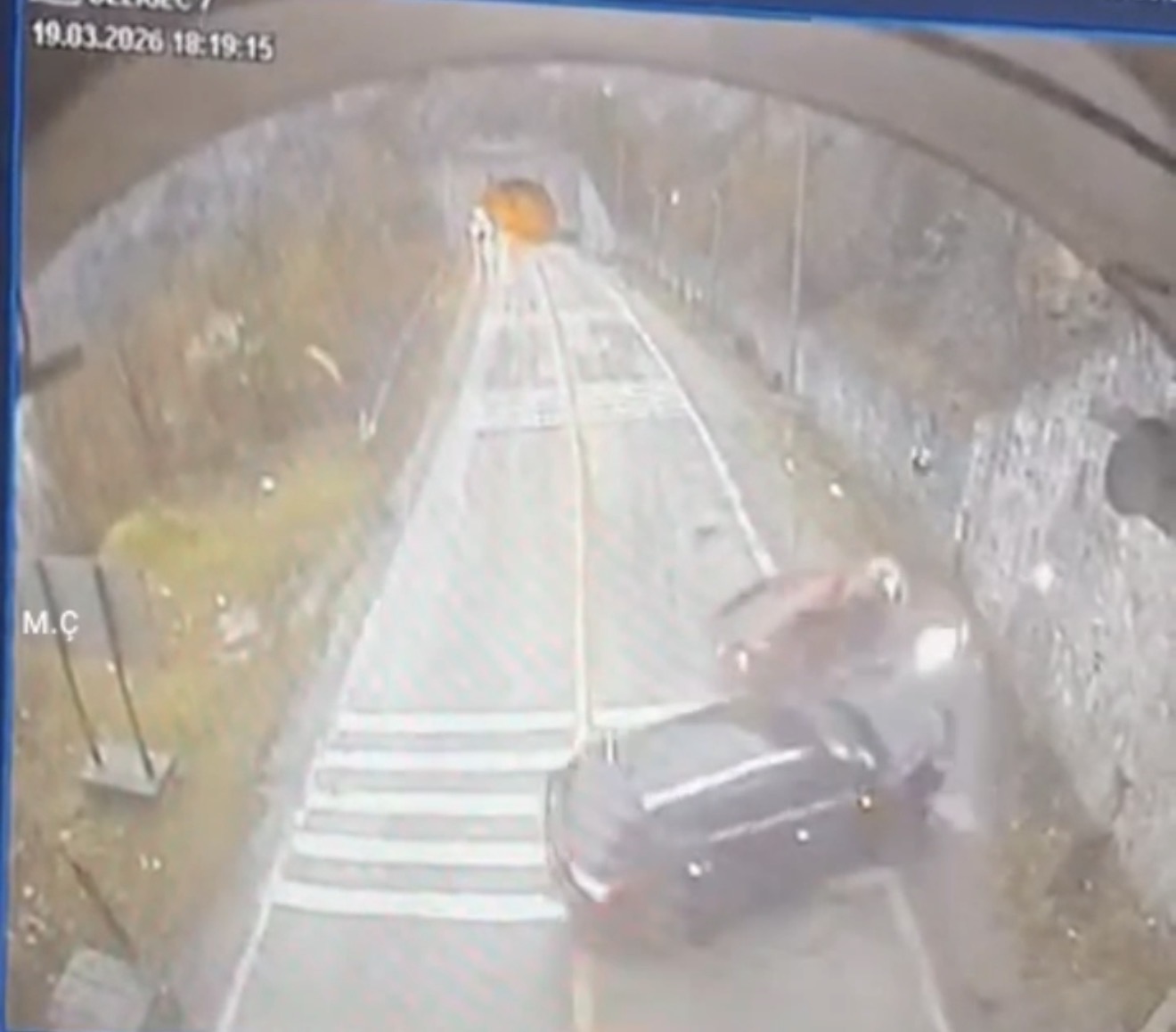 Karabük'te İki Otomobilin Çarpıştığı Kazada 1 Ölü, 5 Yaralı