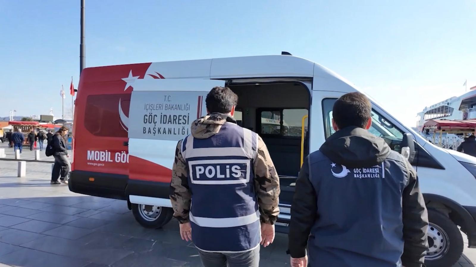 Ramazan Bayramı'nda 375 Mobil Göç Noktasıyla Düzensiz Göçle Mücadele