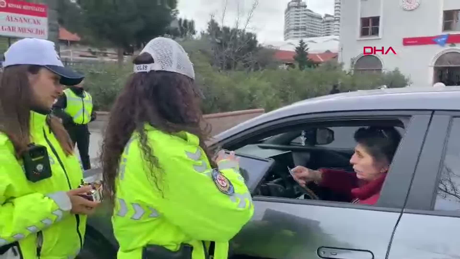 İzmir'de Bayram Denetimlerine Yoğun İlgi