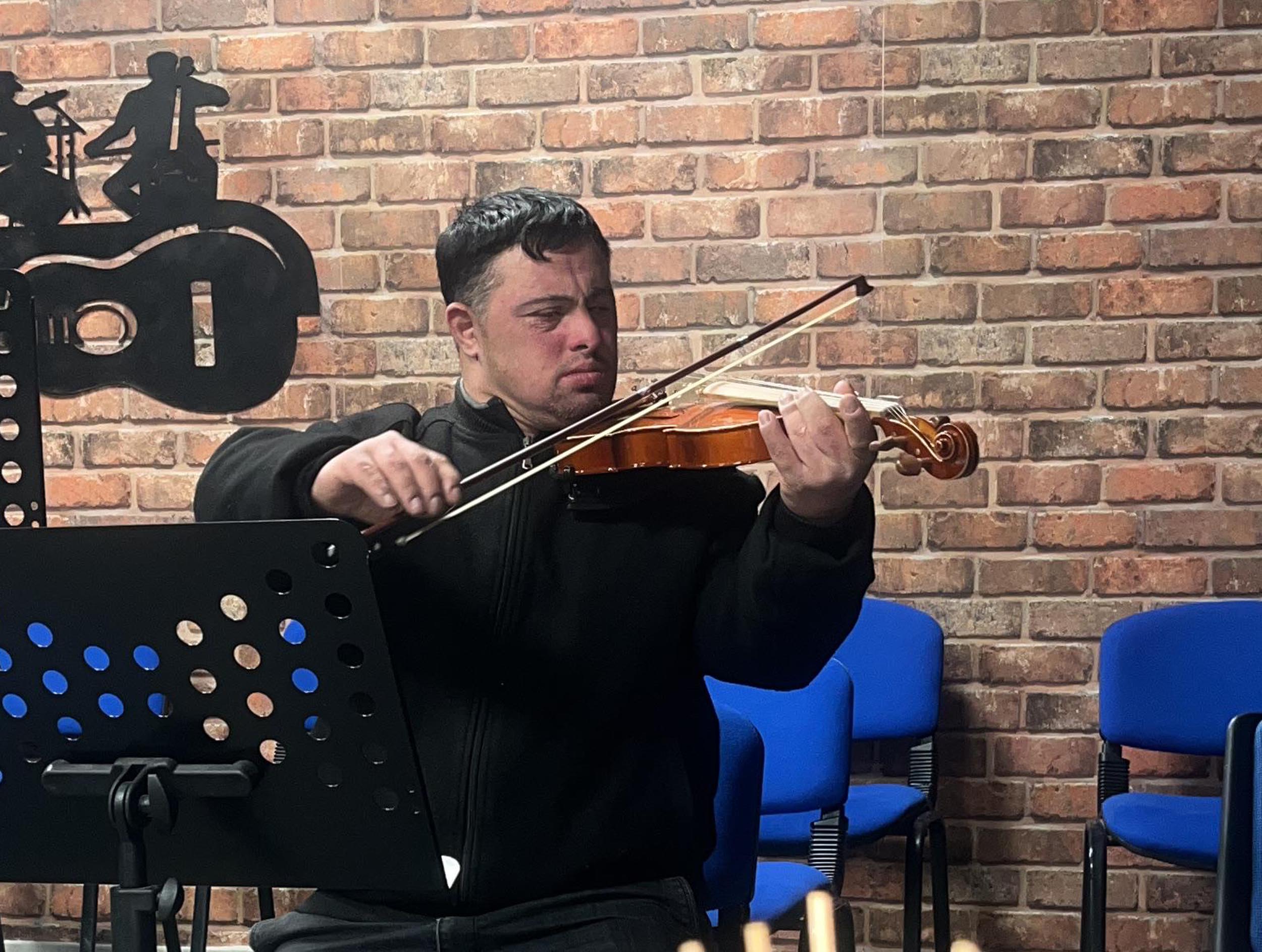 Down Sendromlu Kadir Yavuz'un Müzik Tutkusu